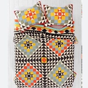 ISO Urban Outfitters Kaleidoscope Quilt!